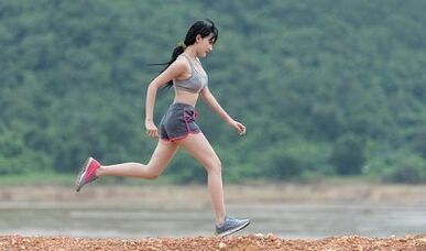 pisikal na aktibidad para sa pagkawala ng timbang sa mga binti